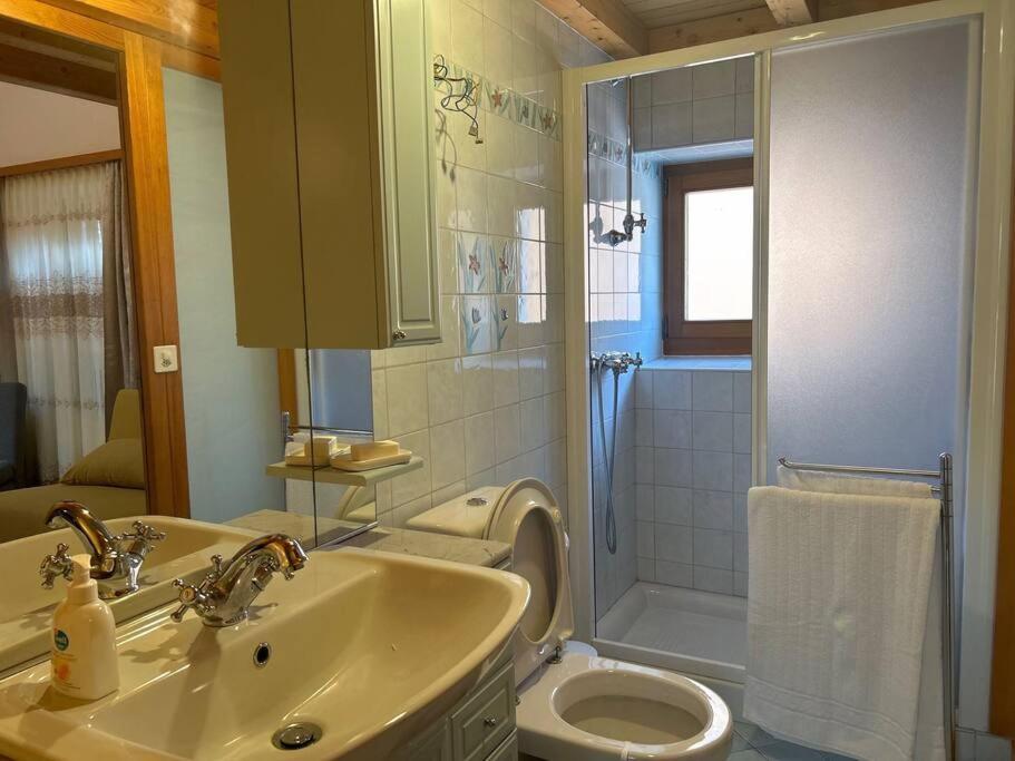 Apartamento A Hilarious Hideaway In Roveredo Exterior foto